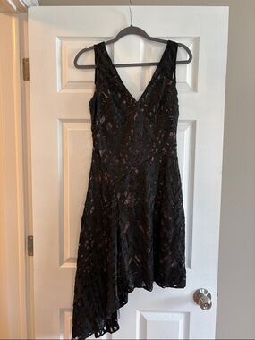Aidan Mattox Black Lace High-Low V-Neck Dress